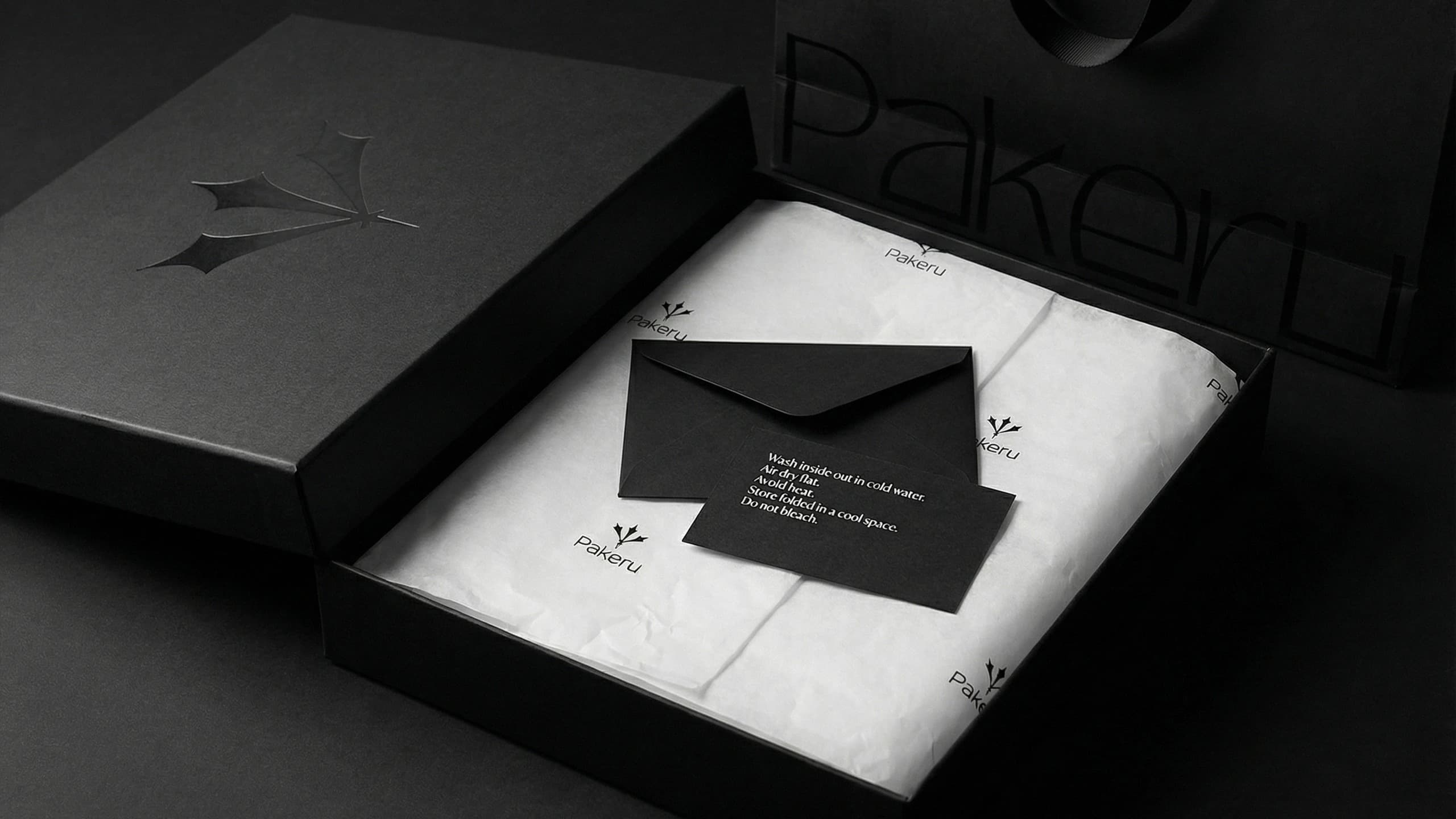 Pakeru editorial slide 2